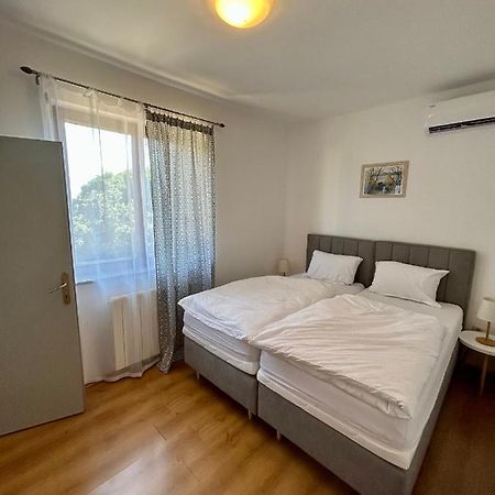 Apartman Mara2 Kanfanar Exterior photo